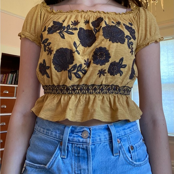 yellow american eagle crop top - Picture 4 of 4